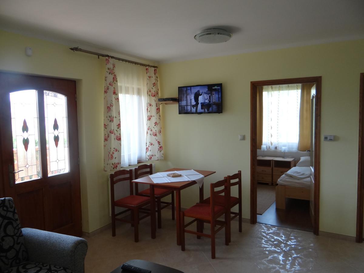 Thermal Motel Kiskunmajsa Dış mekan fotoğraf